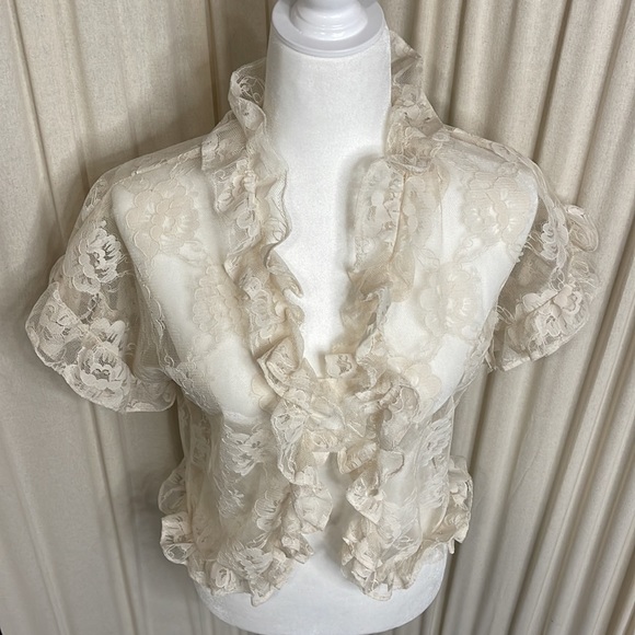 EUC- VINTAGE HAND MADE DELICATE LACE BLAZER SIZE SIZE LARGE - Picture 4 of 8